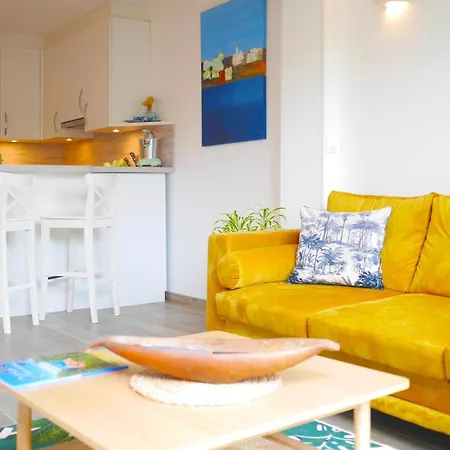 A 50 M De La Et Du Port ! Apartment *